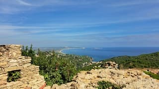 Zon en sluierbewolking bij de Costa Brava 