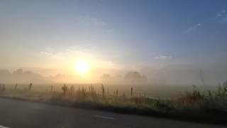 Om 08:45 uur nog mistig