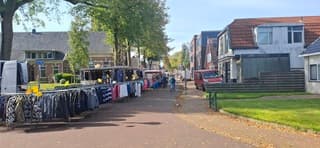 Zonnige dag op de Jaarmarkt in Siddeburen