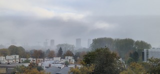 20251015 Mistige morgen in Eindhoven, de herfst is begonnen 