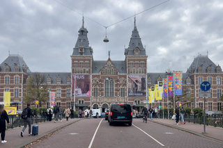Bewolkt in Amsterdam vanmiddag. 