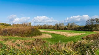 Zonnige ochtend, later toenemende bewolking en regen