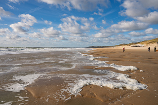 Flinke golven en indrukwekkende luchten.