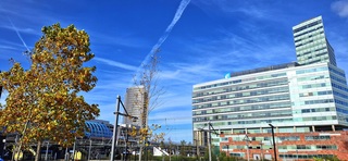 Zonnig bij Amsterdam Sloterdijk vanmiddag 