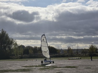 Bewolkt met wat wind