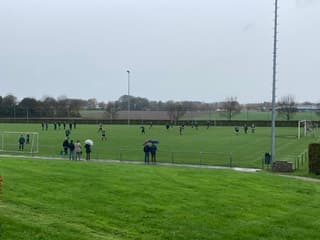 Lekker voetbal weertje met regen vanuit Bocholtz met het g-voetbal sportclub 25 tegen sv.Brunssum