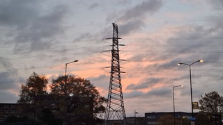 De zon gaat al onder, rond 17.00 uur
