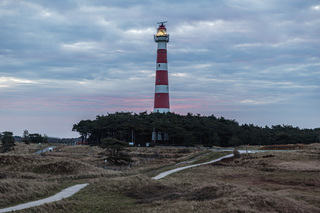 bewolkte zonsopkomst ameland