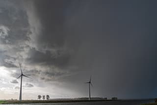 Polaire lucht geeft prachtige buien