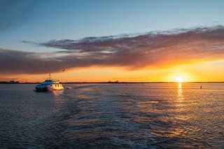 zonsopkomst waddenzee vanaf oerd