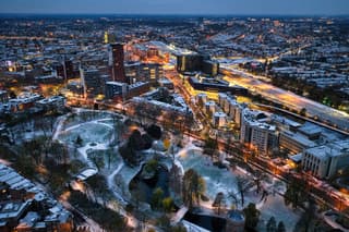 Nijmegen ontwaakt in de sneeuw