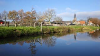 Prachtige zonnig en rustig weer met dorpsgezicht Langbroek 