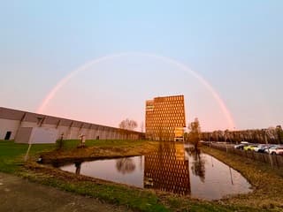 Regenboog bij Ochtendrood