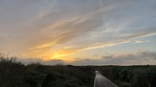 zon gaat vroeg onder vandaag bij den haag