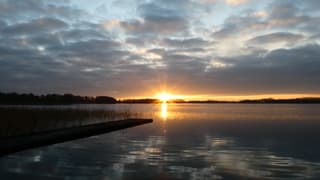 Weinig wind bij zonsondergang 