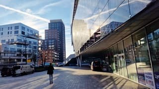 Blauwelucht en vliegtuigstrepen 