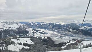 Vanuit kirchberg kijkje in het brixental