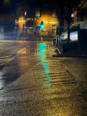 Straten vol regenwater