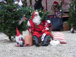 Het leven van een kerstman gaat niet over rozen...