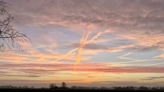 Prachtige zonsopkomst in Oostum