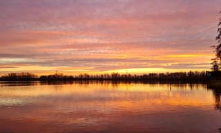 Zonsopkomst met reflectie