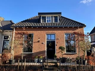 Huis in het zonnetje.