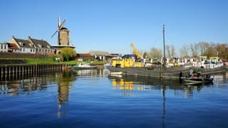Zon, strakblauwe lucht en weinig wind in Midden-Nederland 