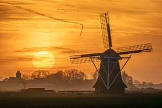 zonsondergang Hantum