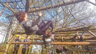 Survival met zon en wolken