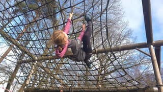 Survival met zon en wolken