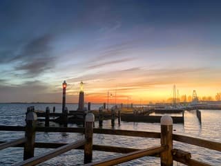 Zonsondergang in Volendam