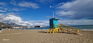 Warme dag aan de kust