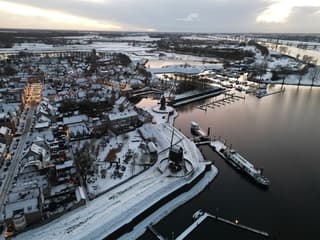 Heusden Vesting Sneeuw Zonsondergang