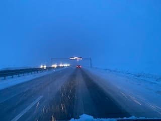 De A59 tijdens een sneeuwbui