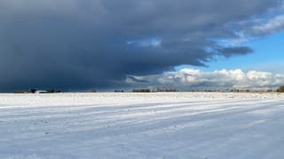 Sneeuw op komst in  Oudebildtzijl