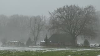 Mist door smeltende sneeuw