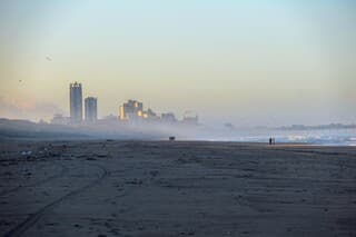 Pier van Scheveningen in mist