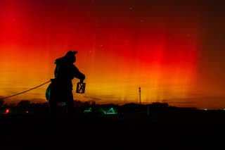 Foto van het noorderlicht in de Ballumerbocht op Ameland