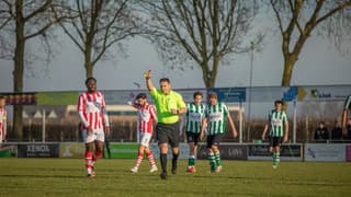 Het werd steeds kouder langs de lijn vanmiddag in Tricht 