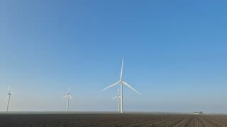 Zon en een beetje heiig