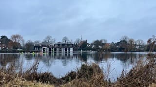 Roeiers op de zondagochtend 