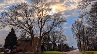 De bewolking neemt het over 