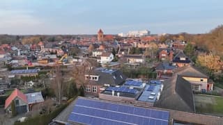 Borculo Skyline eind van de middag (dronefoto)