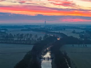 Televisietoren bij Markelo zonsopkomst