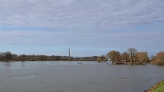 Uiterwaarden onder water