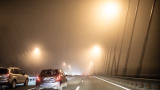 Dichte mist vannacht op de A2 ter hoogte van Waardenburg