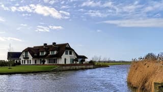 Opklaringen vanuit het westen 