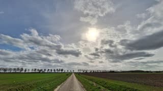 Zon, wolken en een behoorlijke wind