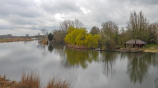 Mooie weerspiegeling in het water