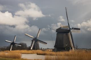 Tussen de buien door